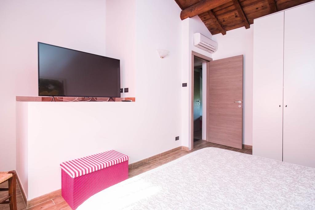 Broglia House Apartamento *